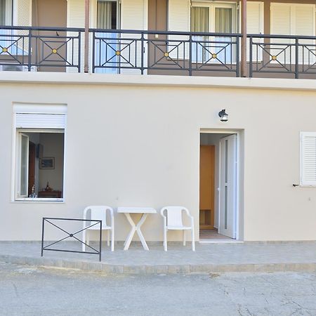 Stelios Rooms Kíssamos Exterior foto